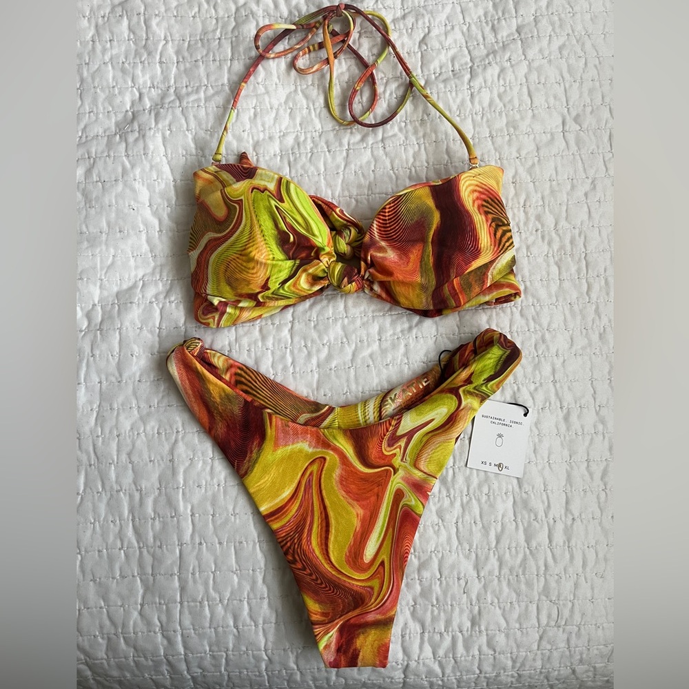 Skatie Pismo Bikini Set | Top size M, Bottom size L